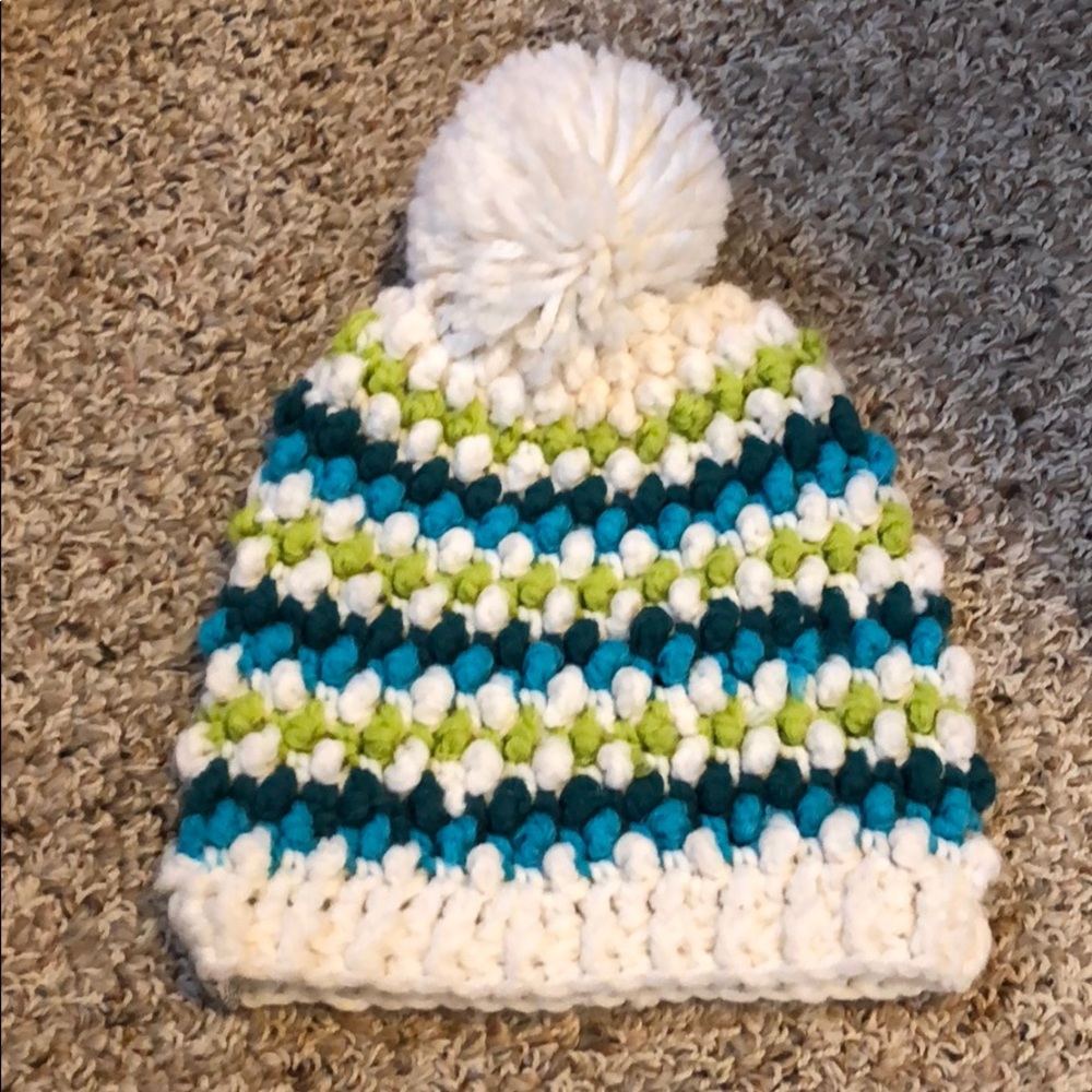 REI puffy hat